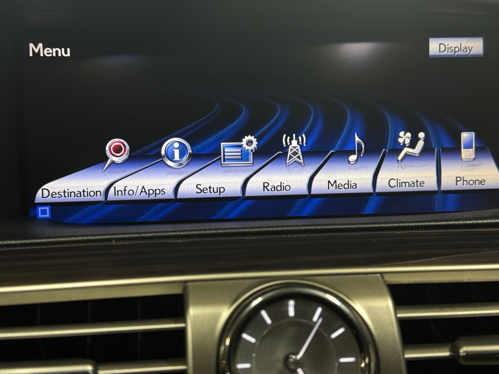 Thumbnail: 2013 Lexus LS - 3