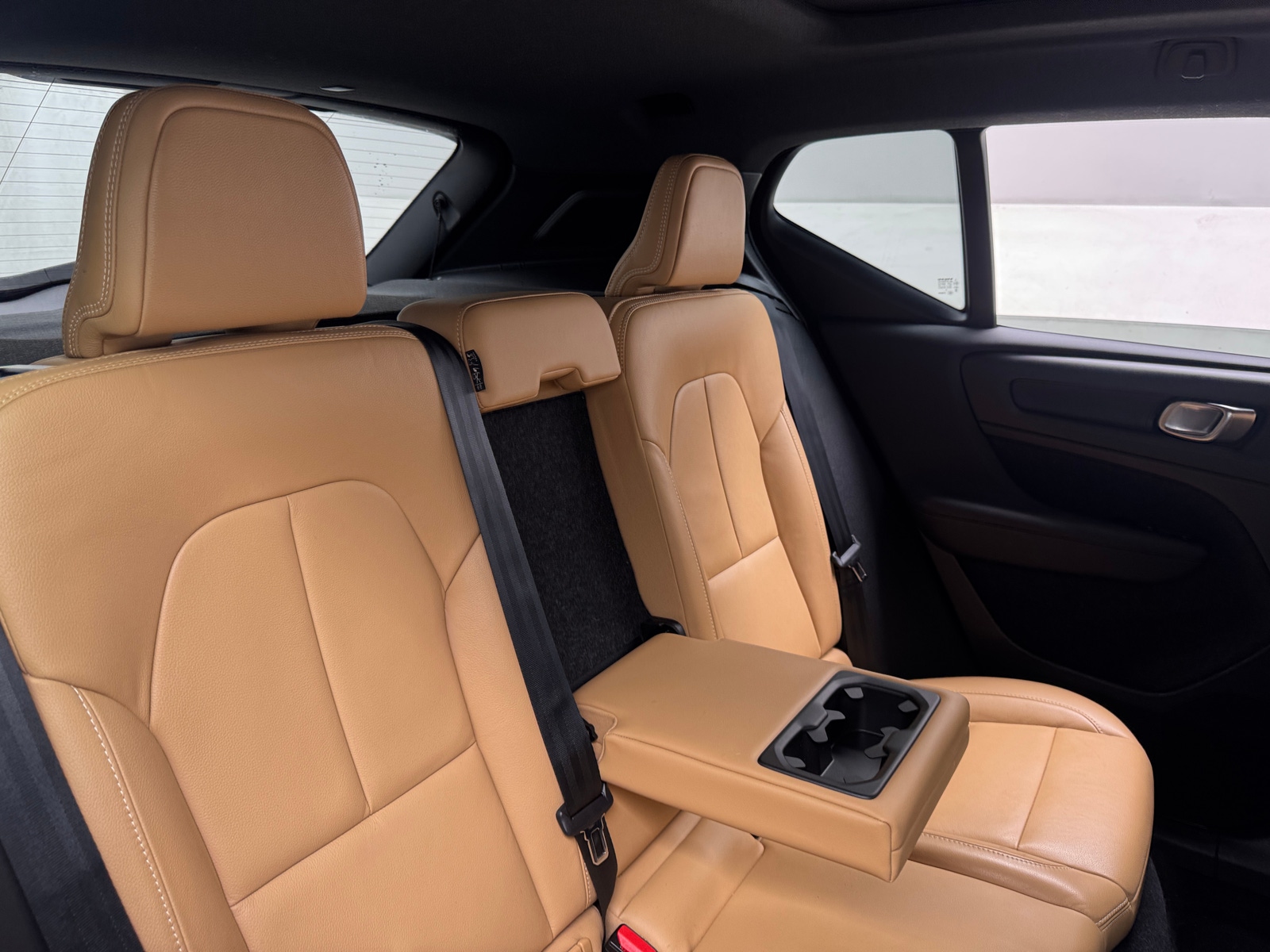 Thumbnail: 2020 Volvo XC40 - 5