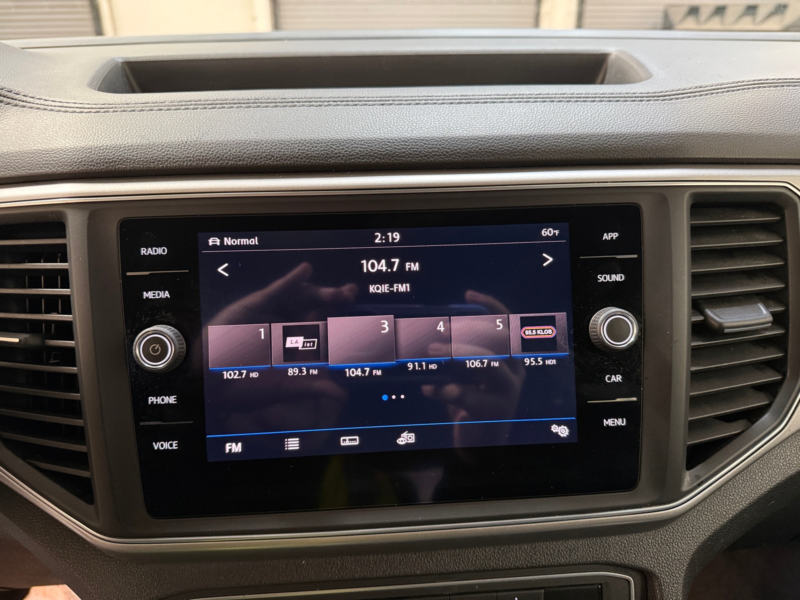 Thumbnail: 2018 Volkswagen Atlas - 3