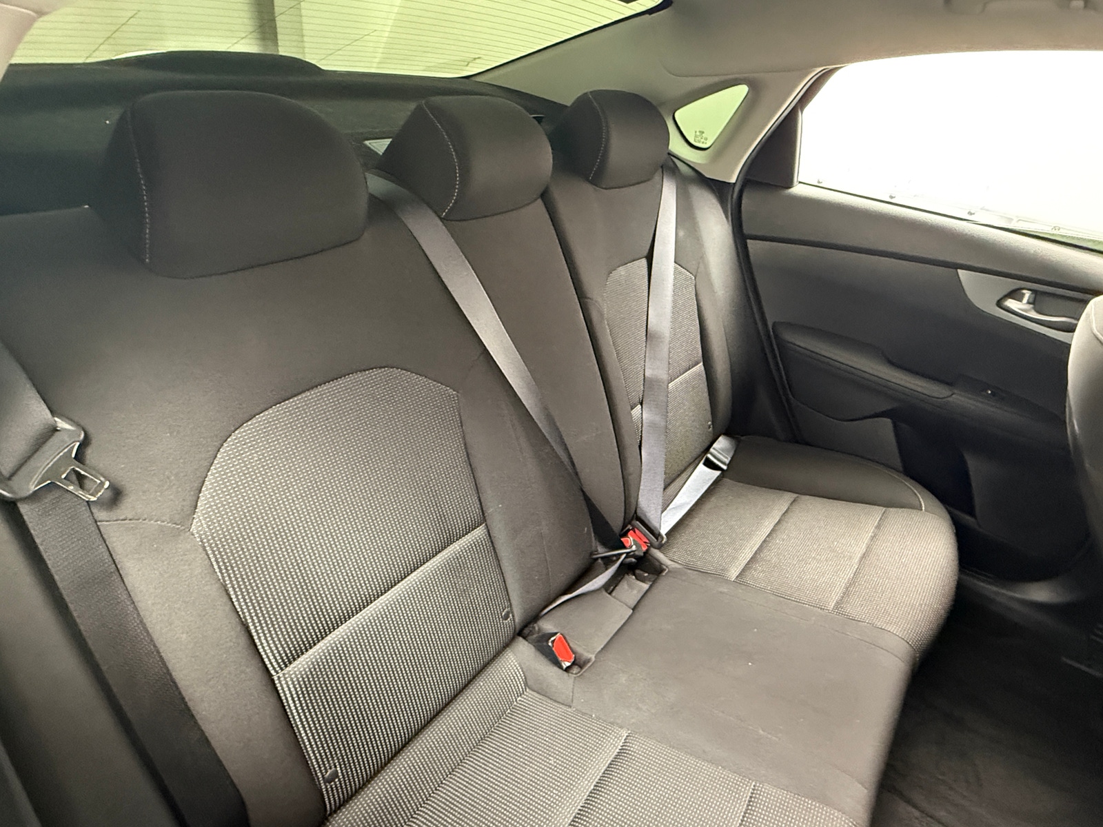 Thumbnail: 2020 Kia Forte - 6