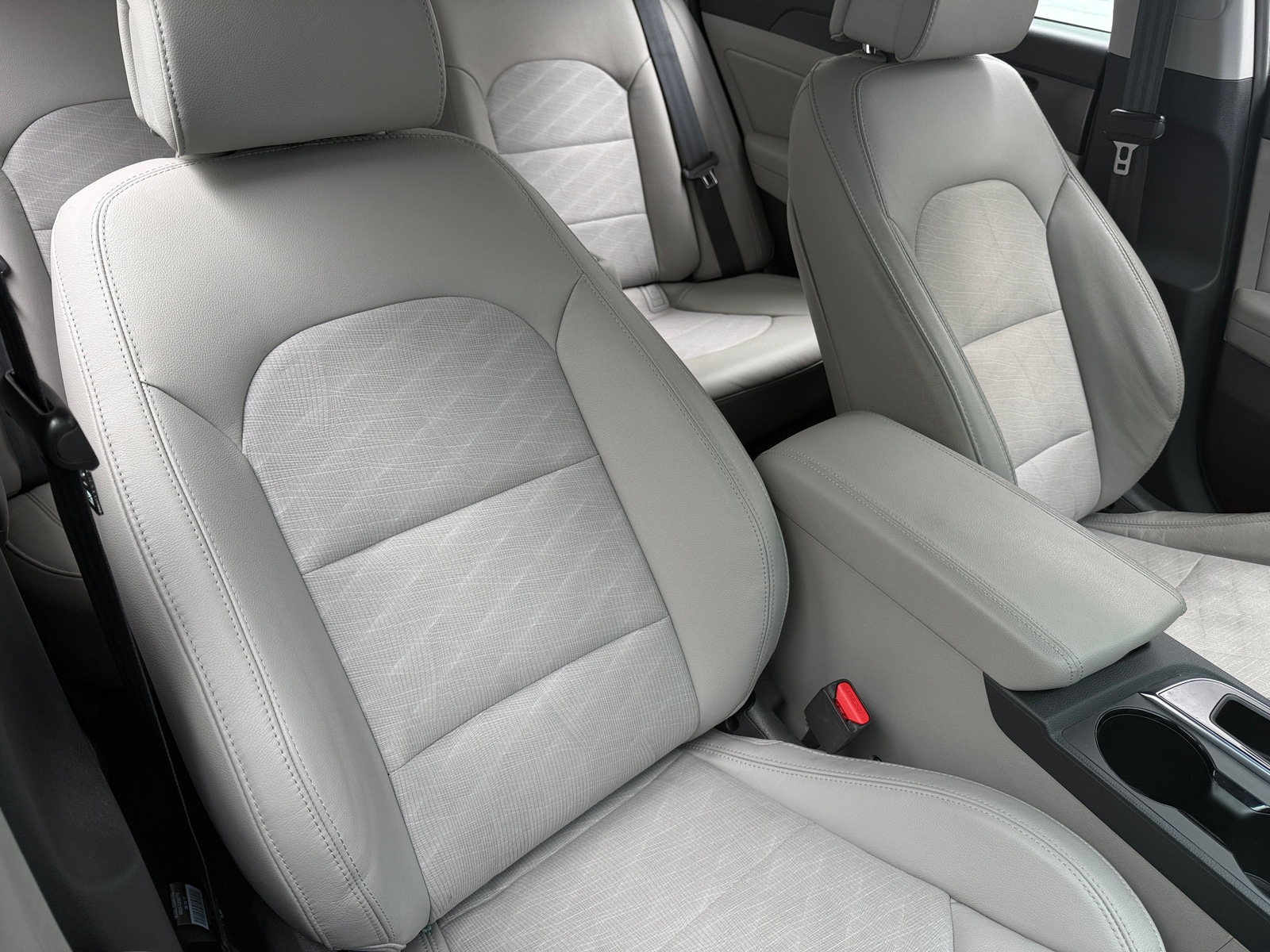 Thumbnail: 2017 Hyundai Sonata - 2