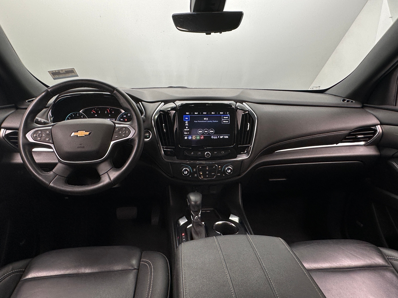 Thumbnail: 2023 Chevrolet Traverse - 2