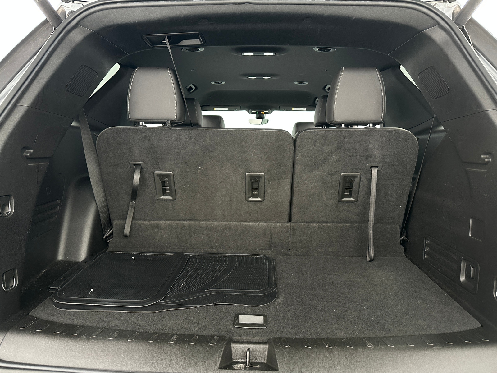 Thumbnail: 2023 Chevrolet Traverse - 6