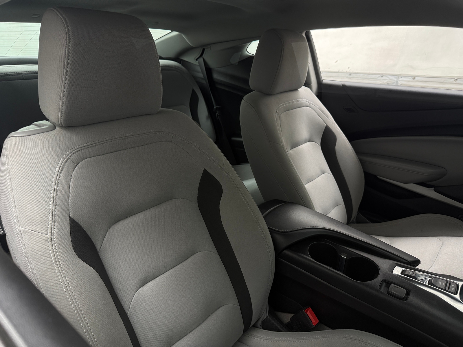 Thumbnail: 2022 Chevrolet Camaro - 2