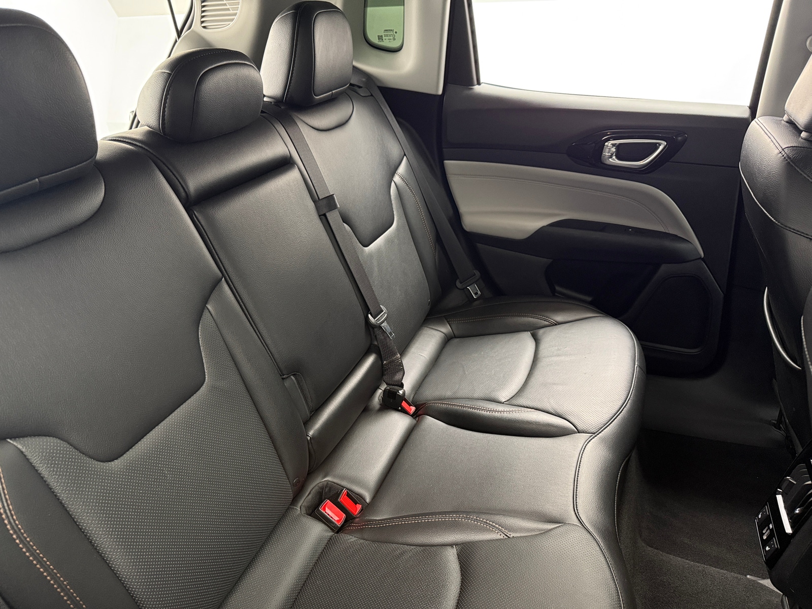 Thumbnail: 2022 Jeep Compass - 5