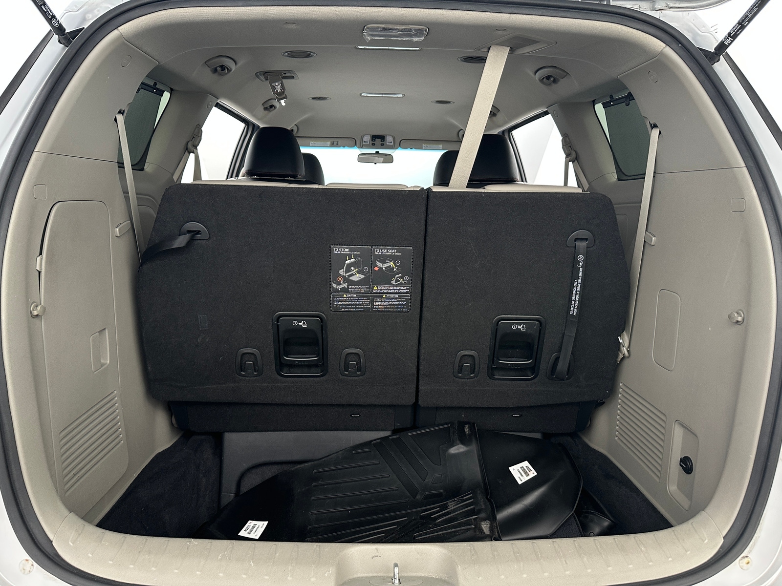 Thumbnail: 2020 Kia Sedona - 7