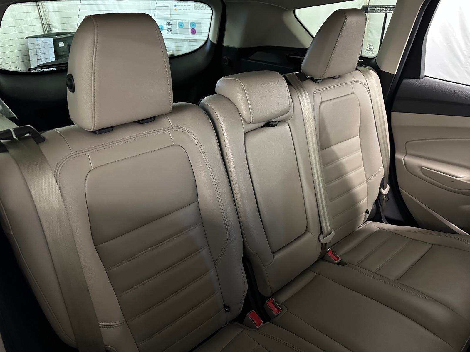 Thumbnail: 2017 Ford Escape - 5