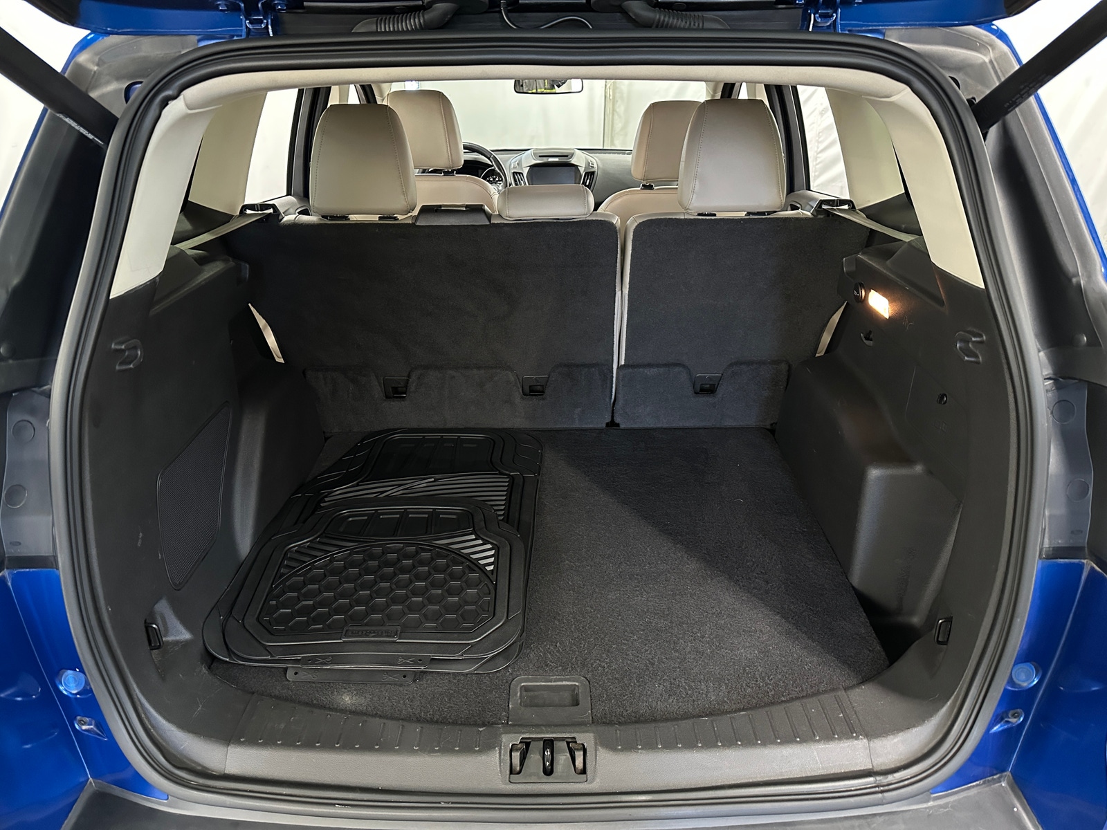 Thumbnail: 2017 Ford Escape - 6