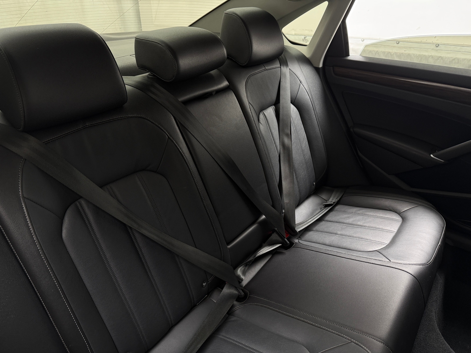 Thumbnail: 2022 Volkswagen Passat - 5