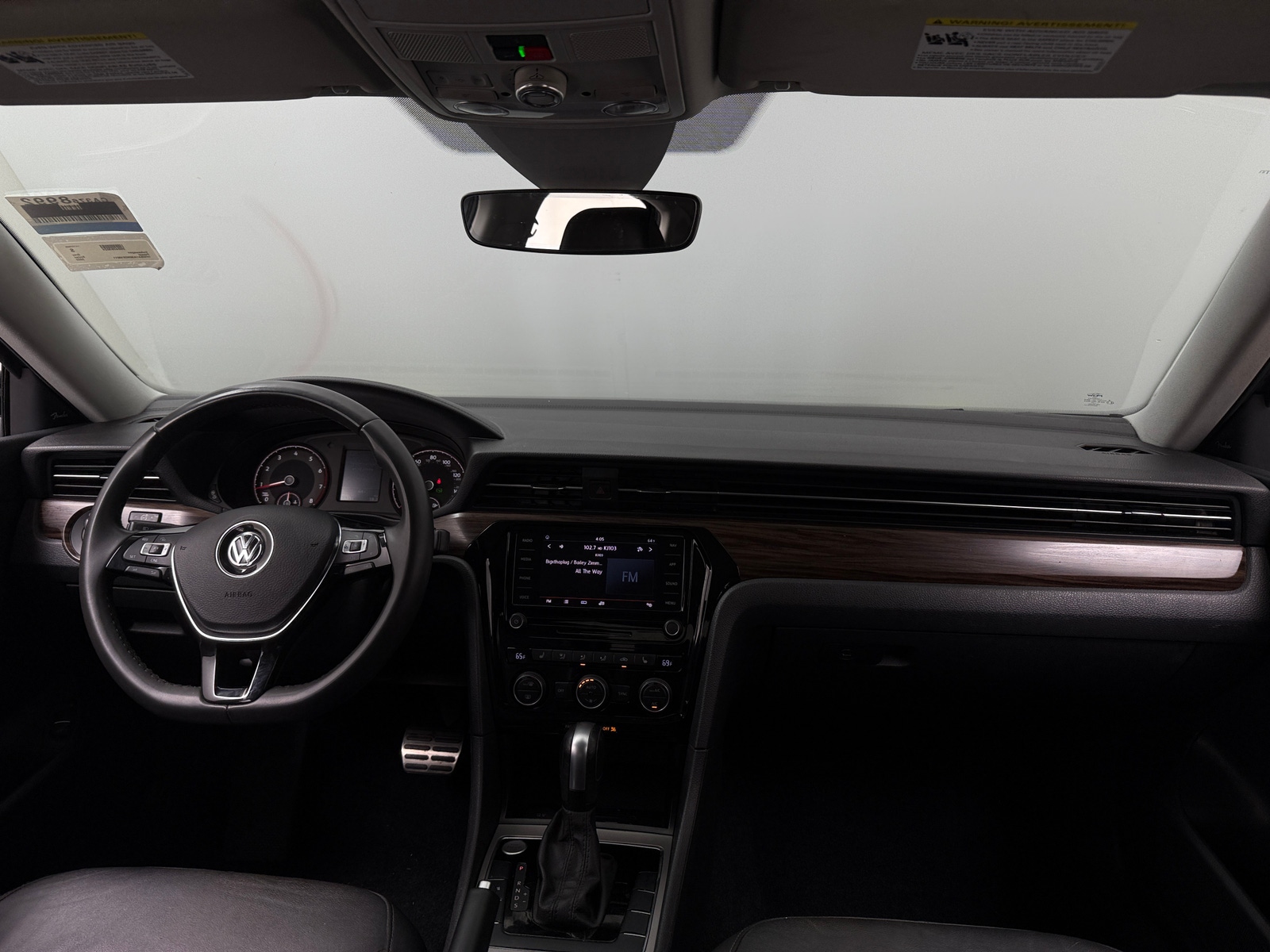 Thumbnail: 2022 Volkswagen Passat - 2