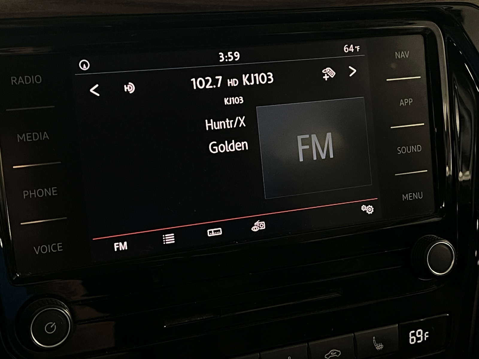 Thumbnail: 2022 Volkswagen Passat - 3