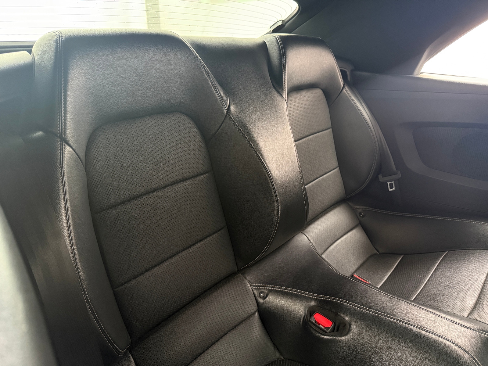 Thumbnail: 2022 Ford Mustang - 5