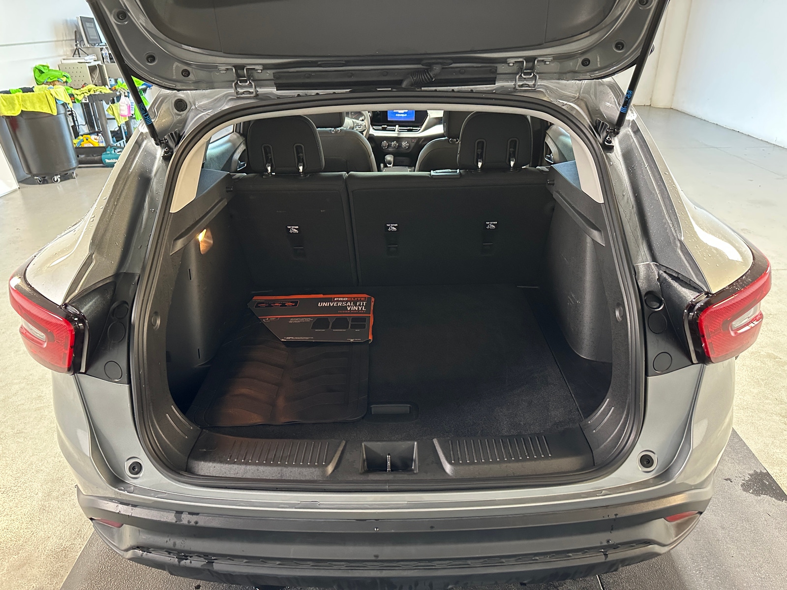 Thumbnail: 2024 Chevrolet Trax - 7