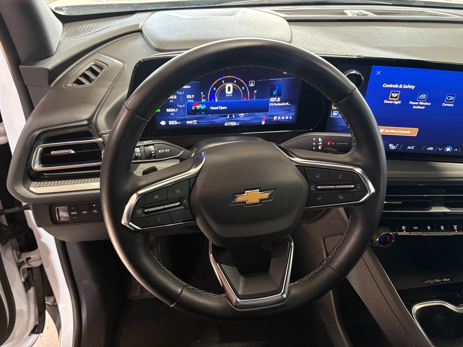 Thumbnail: 2024 Chevrolet Traverse - 5