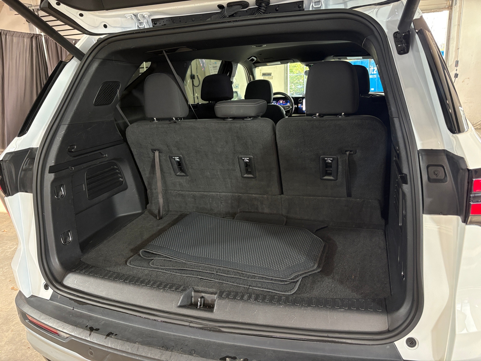 Thumbnail: 2024 Chevrolet Traverse - 7