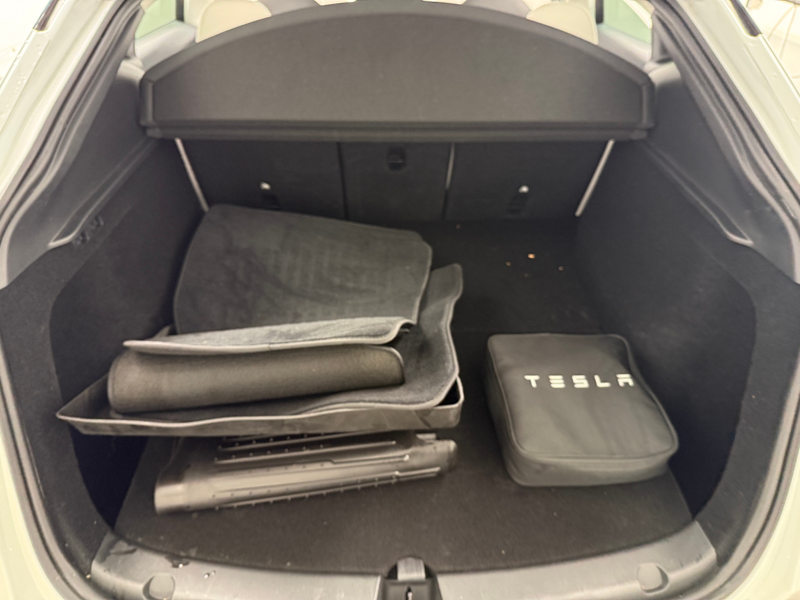 Thumbnail: 2024 Tesla Model Y - 6