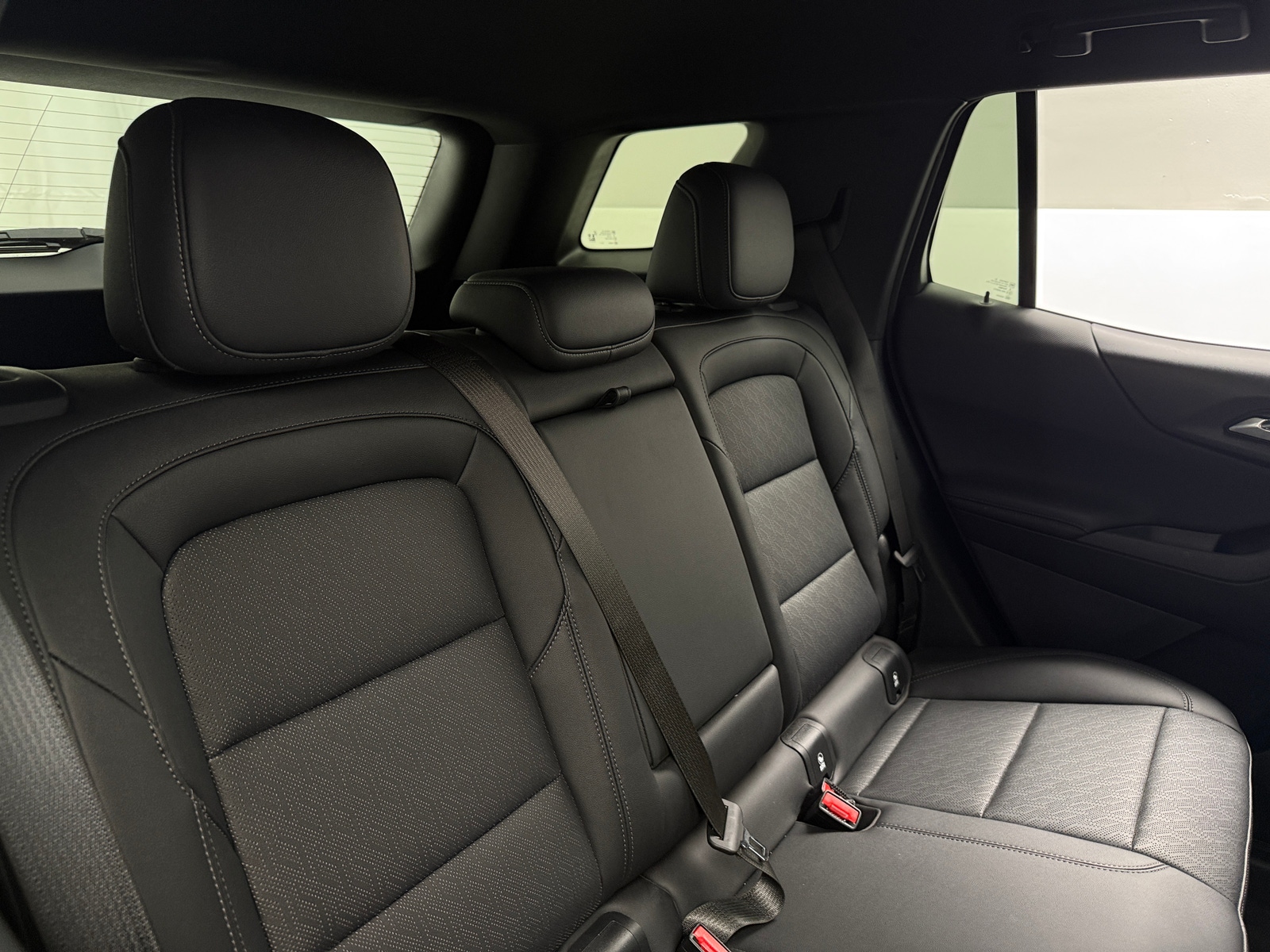 Thumbnail: 2025 Chevrolet Equinox - 6