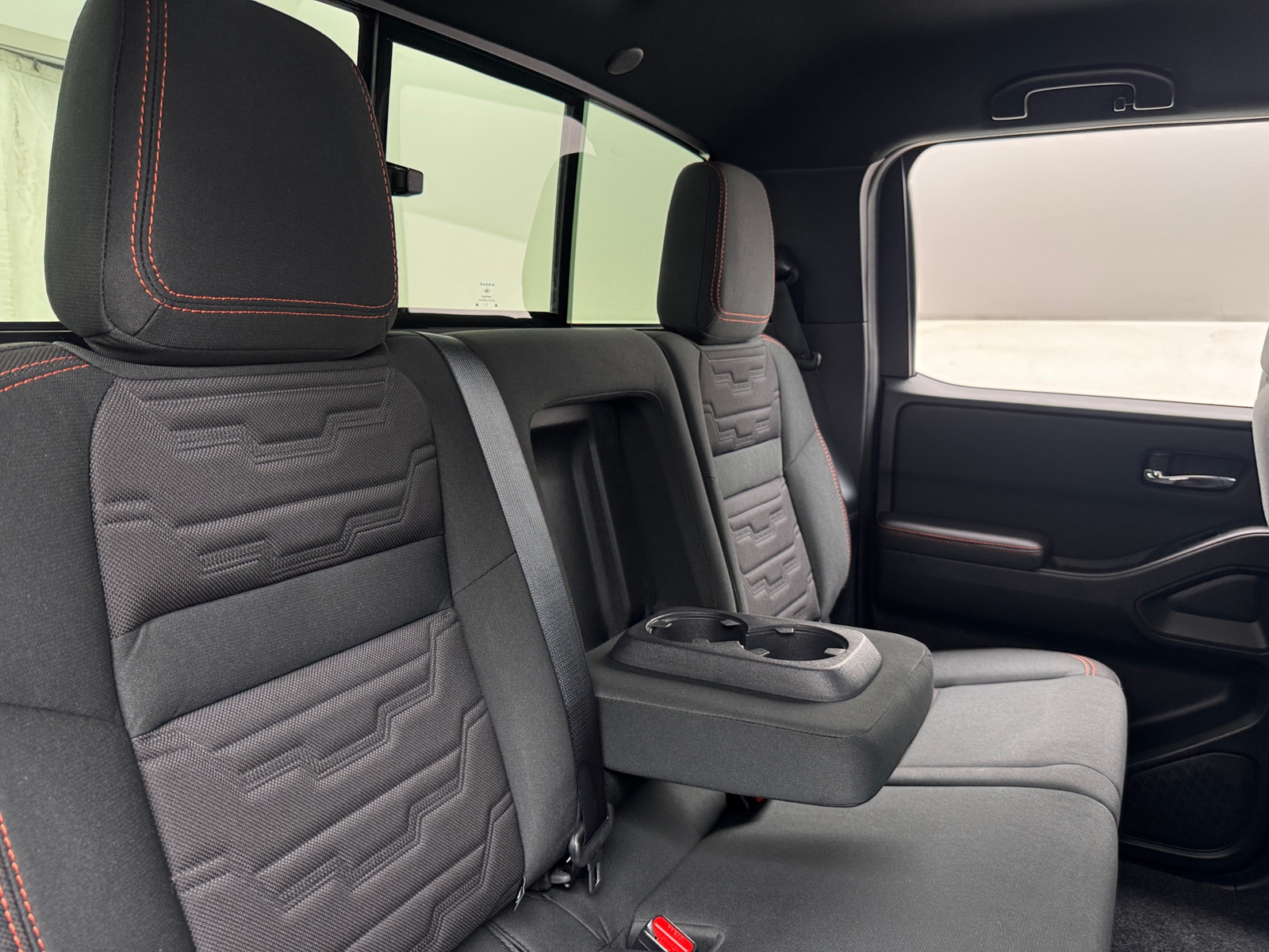 Thumbnail: 2024 Nissan Frontier - 6