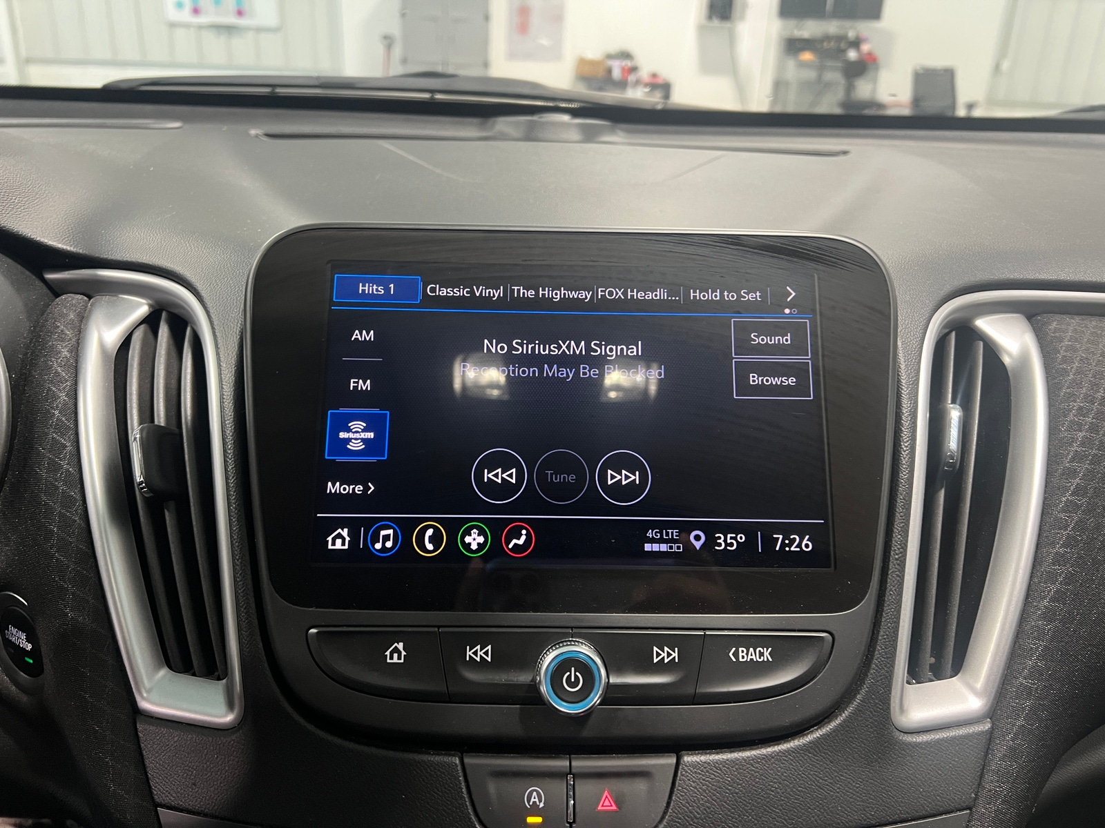 Thumbnail: 2024 Chevrolet Malibu - 4