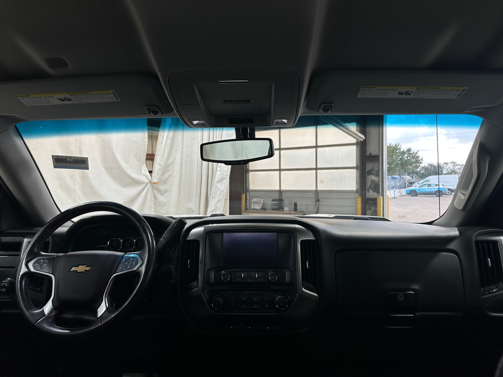 Thumbnail: 2018 Chevrolet Silverado 1500 - 3