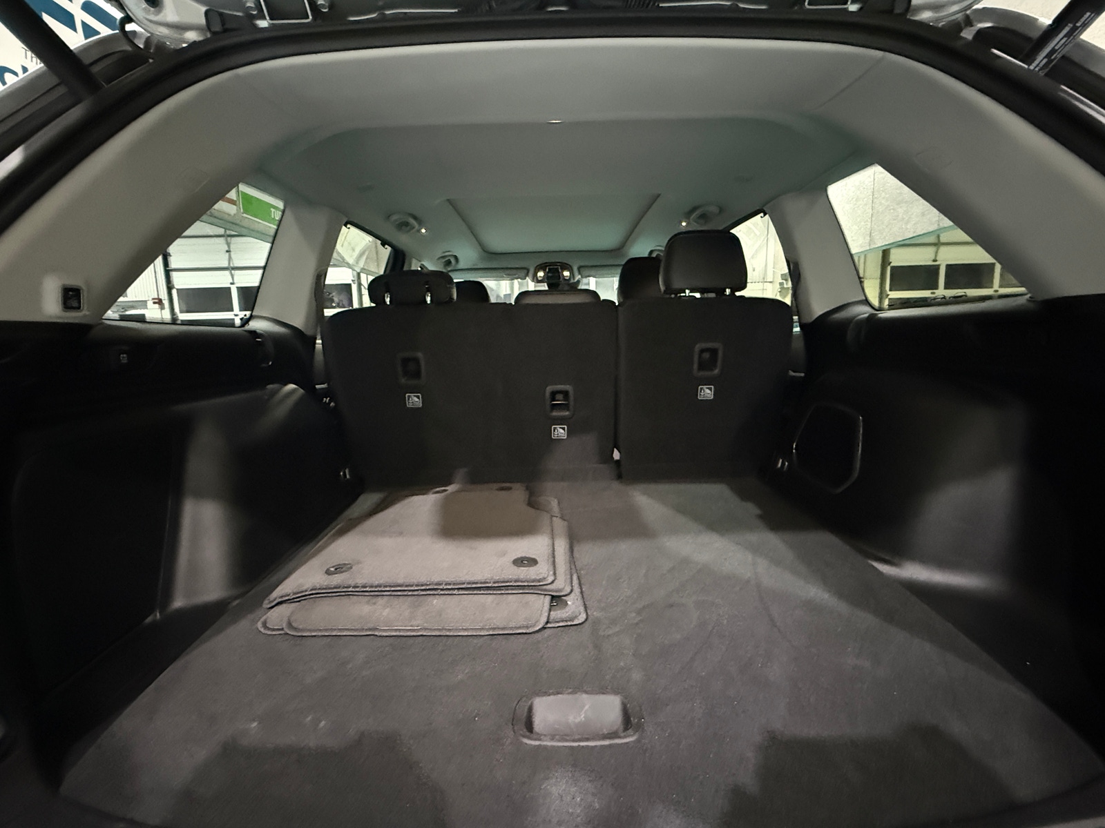 Thumbnail: 2023 Jeep Grand Cherokee - 6