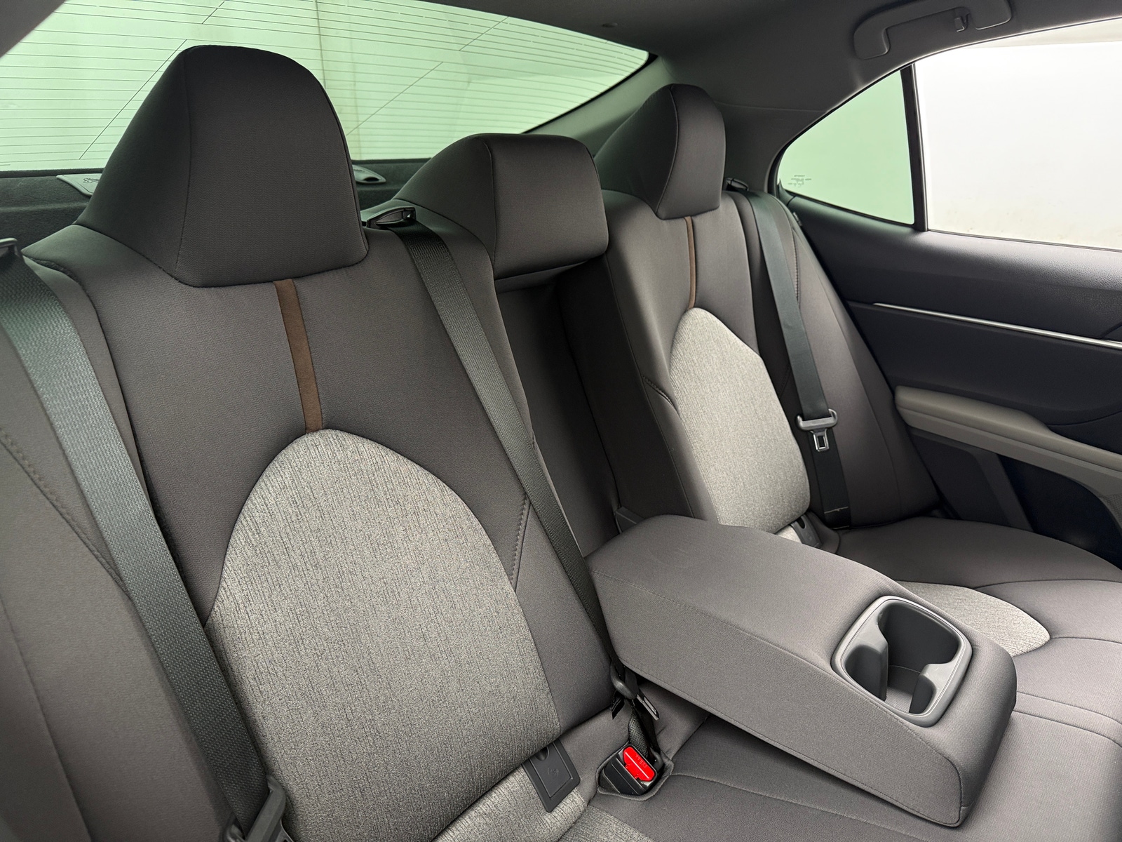 Thumbnail: 2019 Toyota Camry - 6