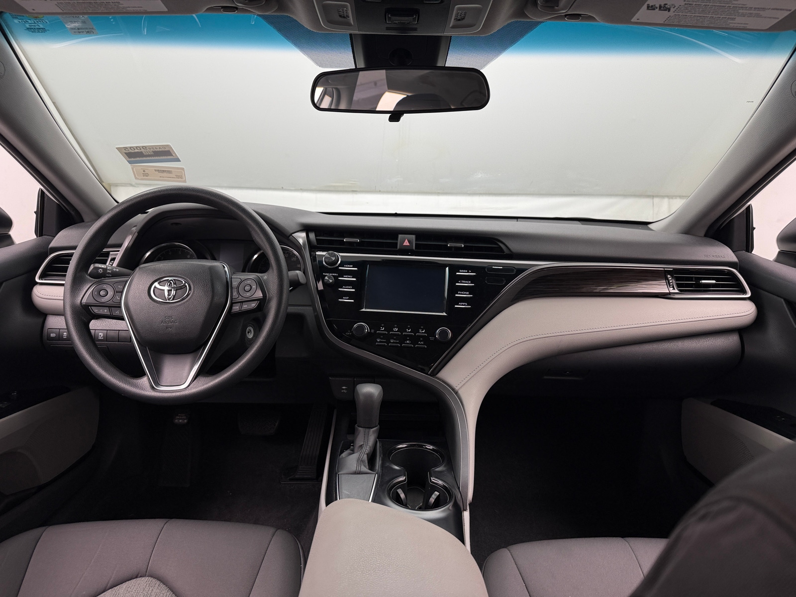 Thumbnail: 2019 Toyota Camry - 3