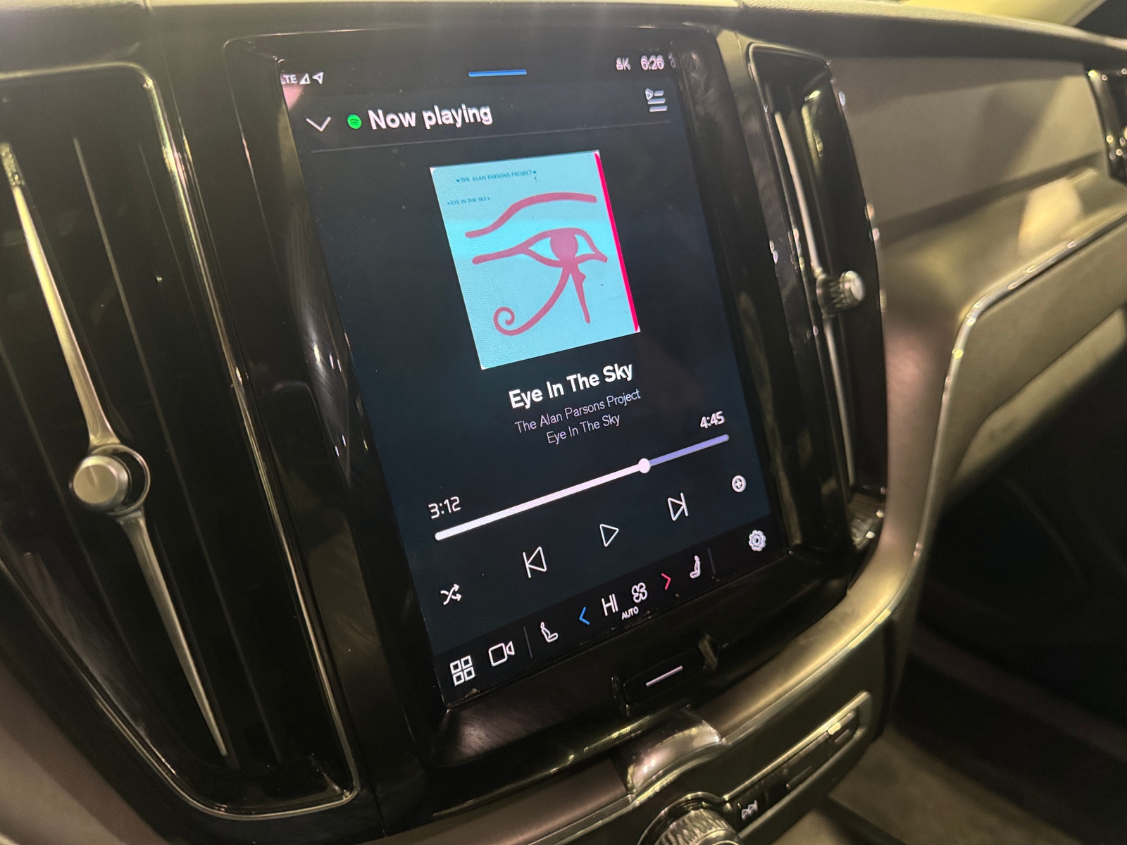 Thumbnail: 2024 Volvo XC60 - 4