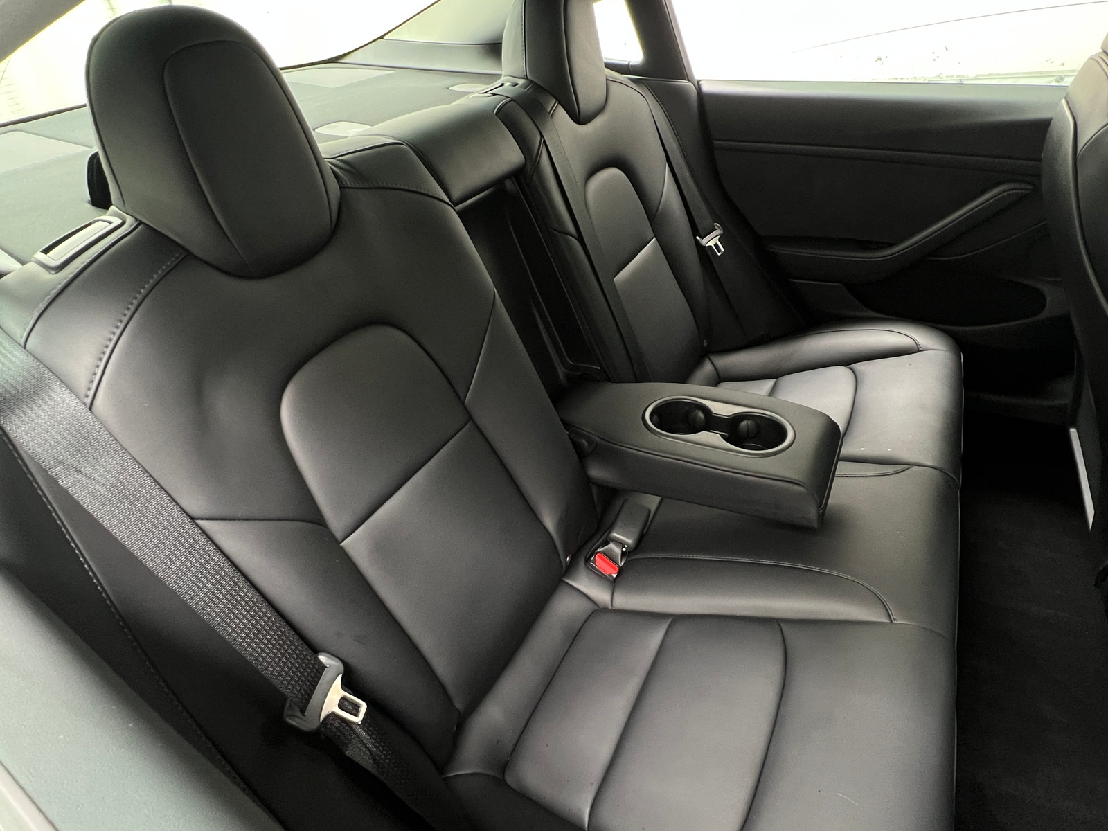 Thumbnail: 2022 Tesla Model 3 - 5