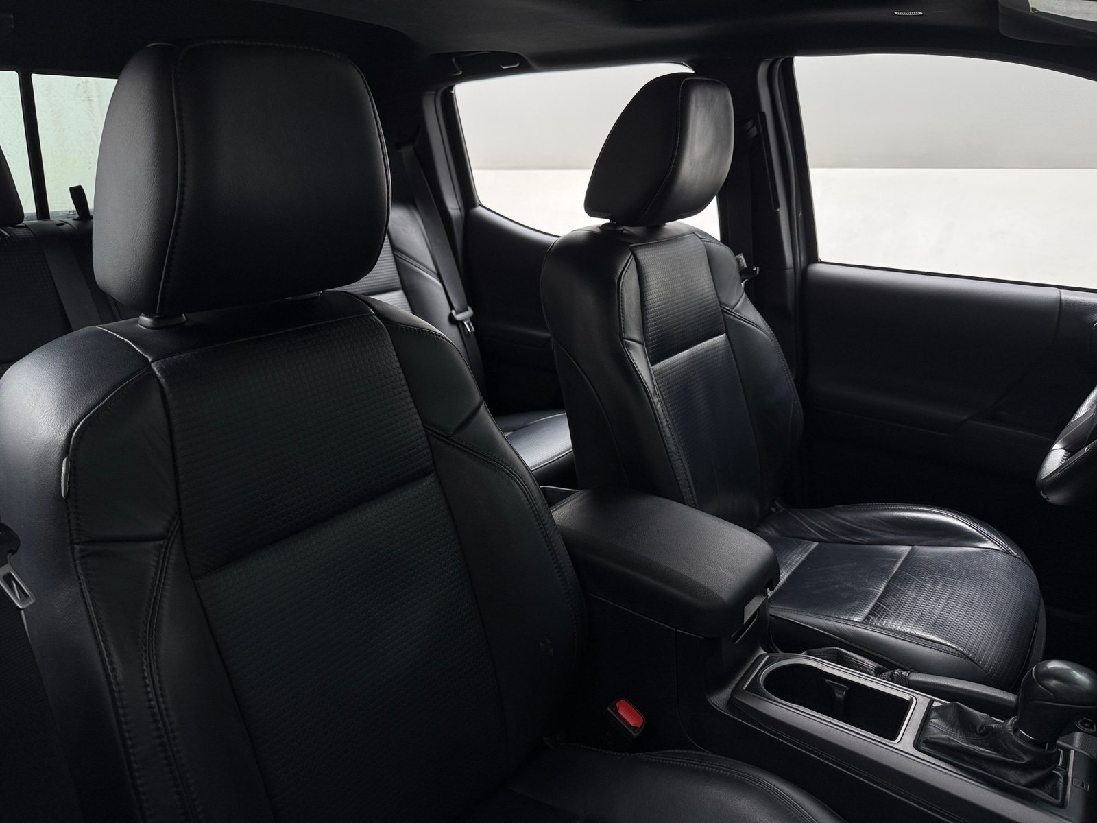 Thumbnail: 2020 Toyota Tacoma - 2