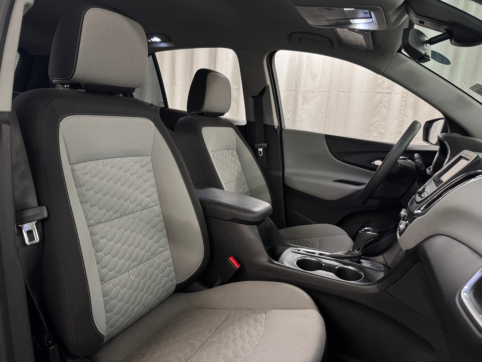 Thumbnail: 2020 Chevrolet Equinox - 2