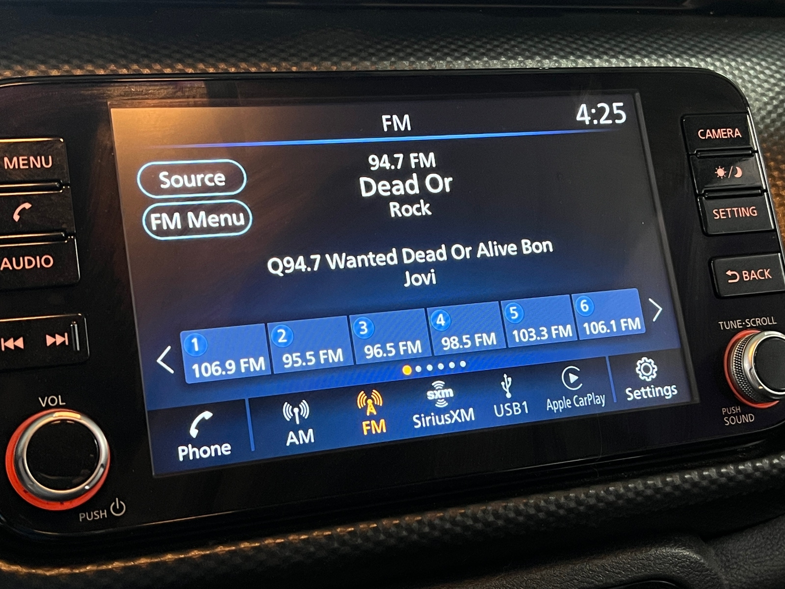 Thumbnail: 2022 Nissan Kicks - 4