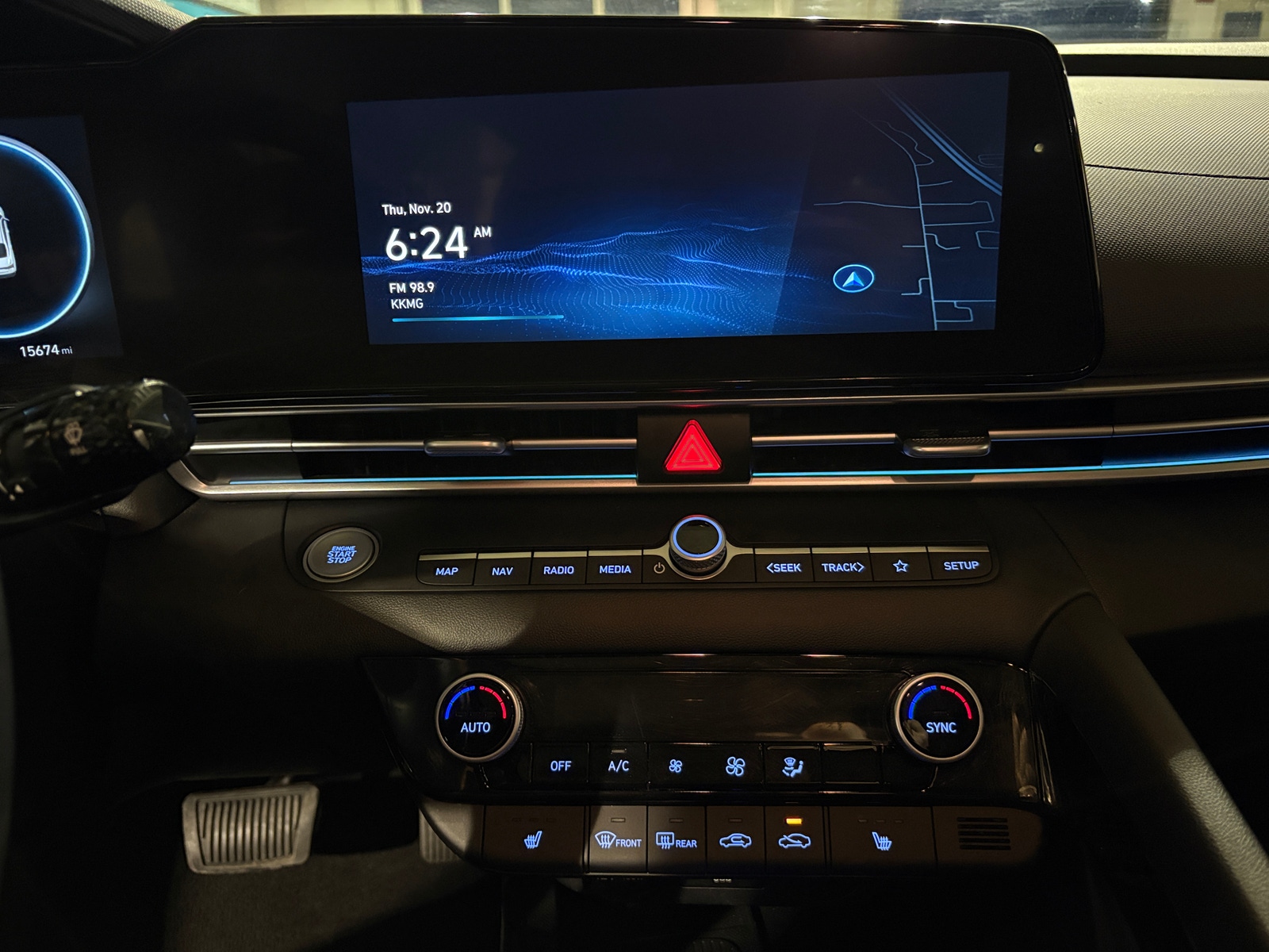 Thumbnail: 2025 Hyundai Elantra - 4