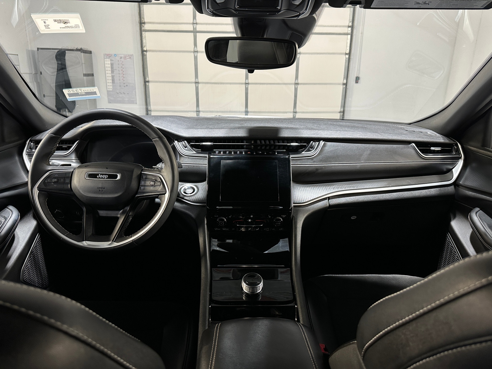 Thumbnail: 2023 Jeep Grand Cherokee - 2