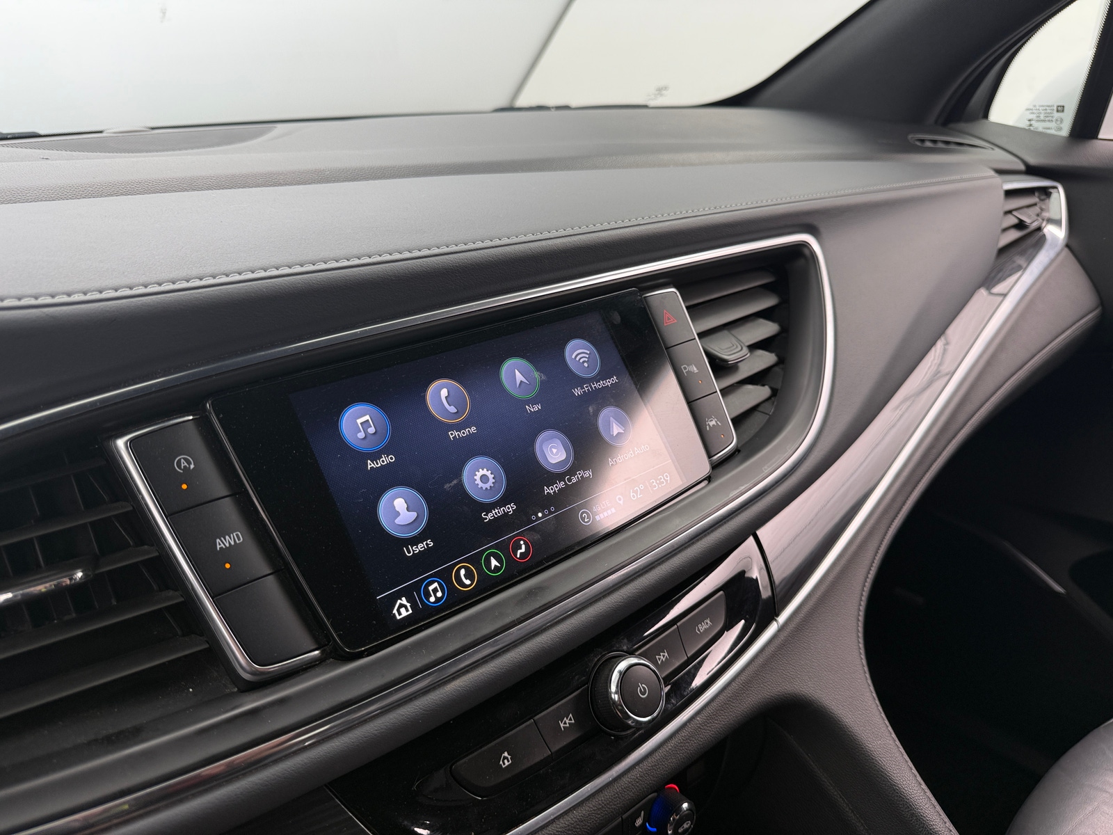 Thumbnail: 2022 Buick Enclave - 4