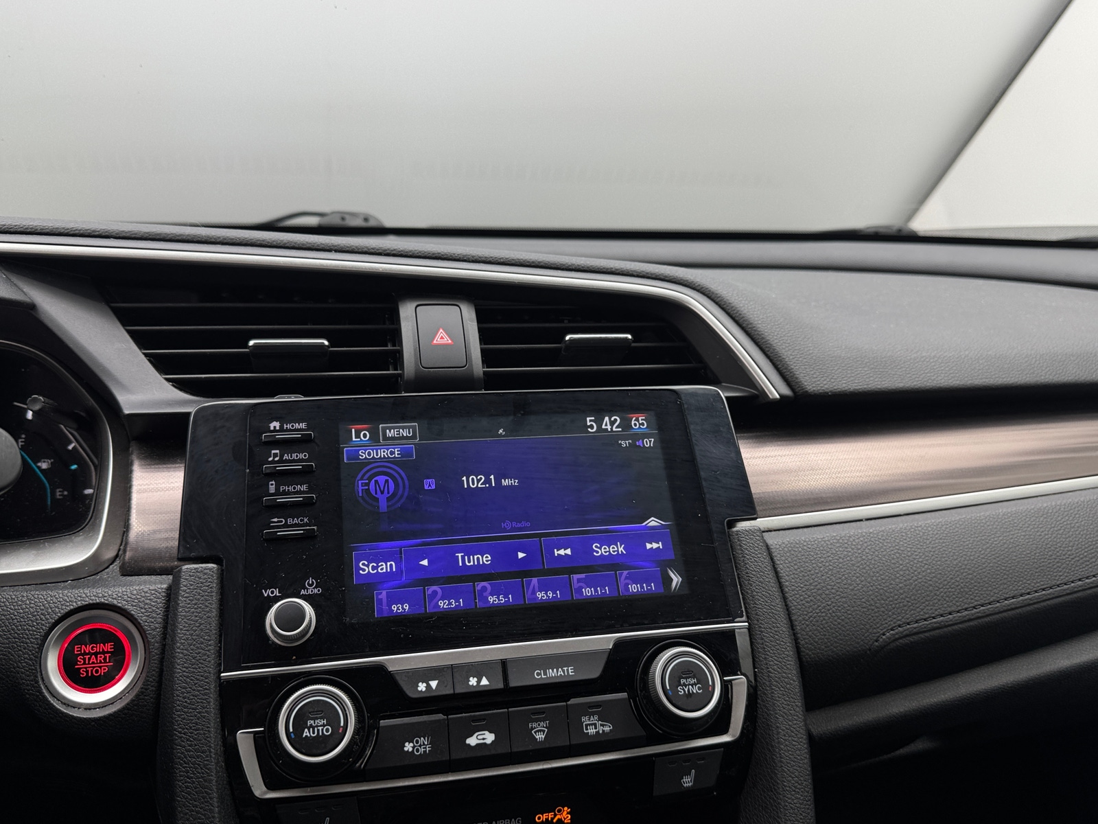 Thumbnail: 2019 Honda Civic - 4