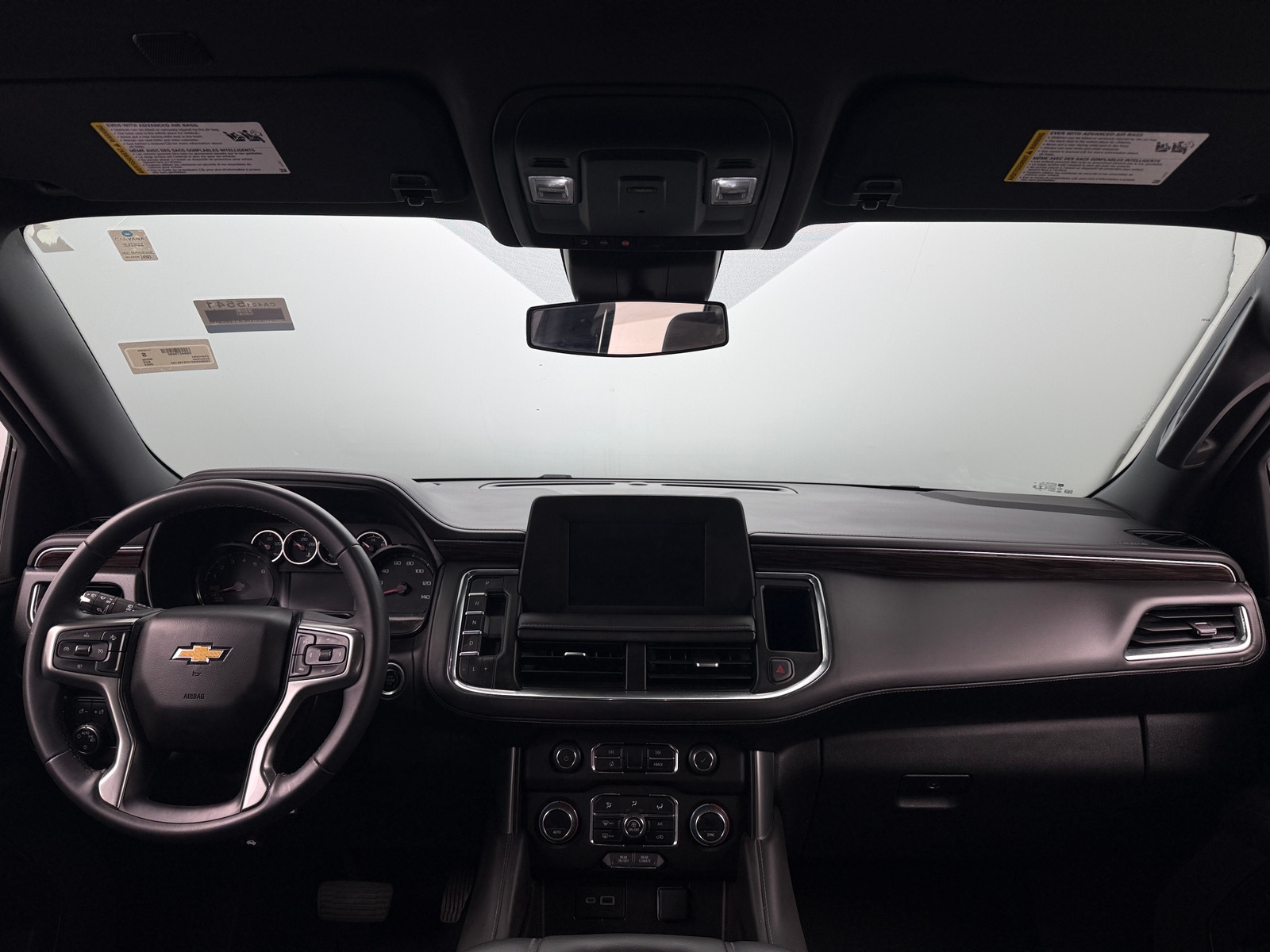 Thumbnail: 2023 Chevrolet Suburban - 3