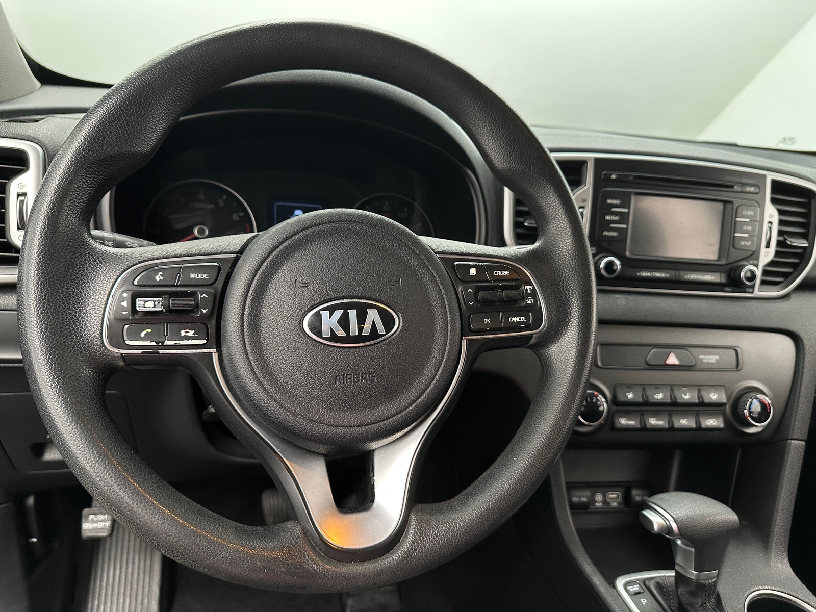 Thumbnail: 2019 Kia Sportage - 5