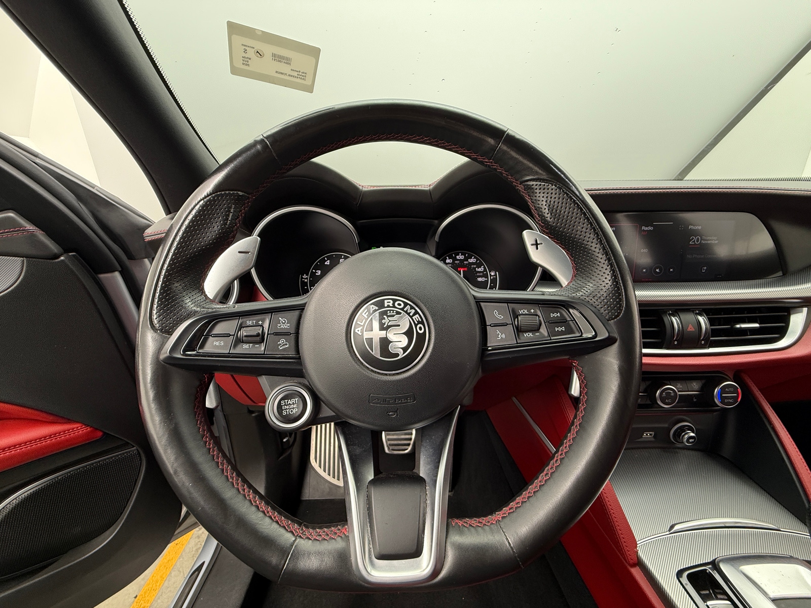 Thumbnail: 2020 Alfa Romeo Stelvio - 4