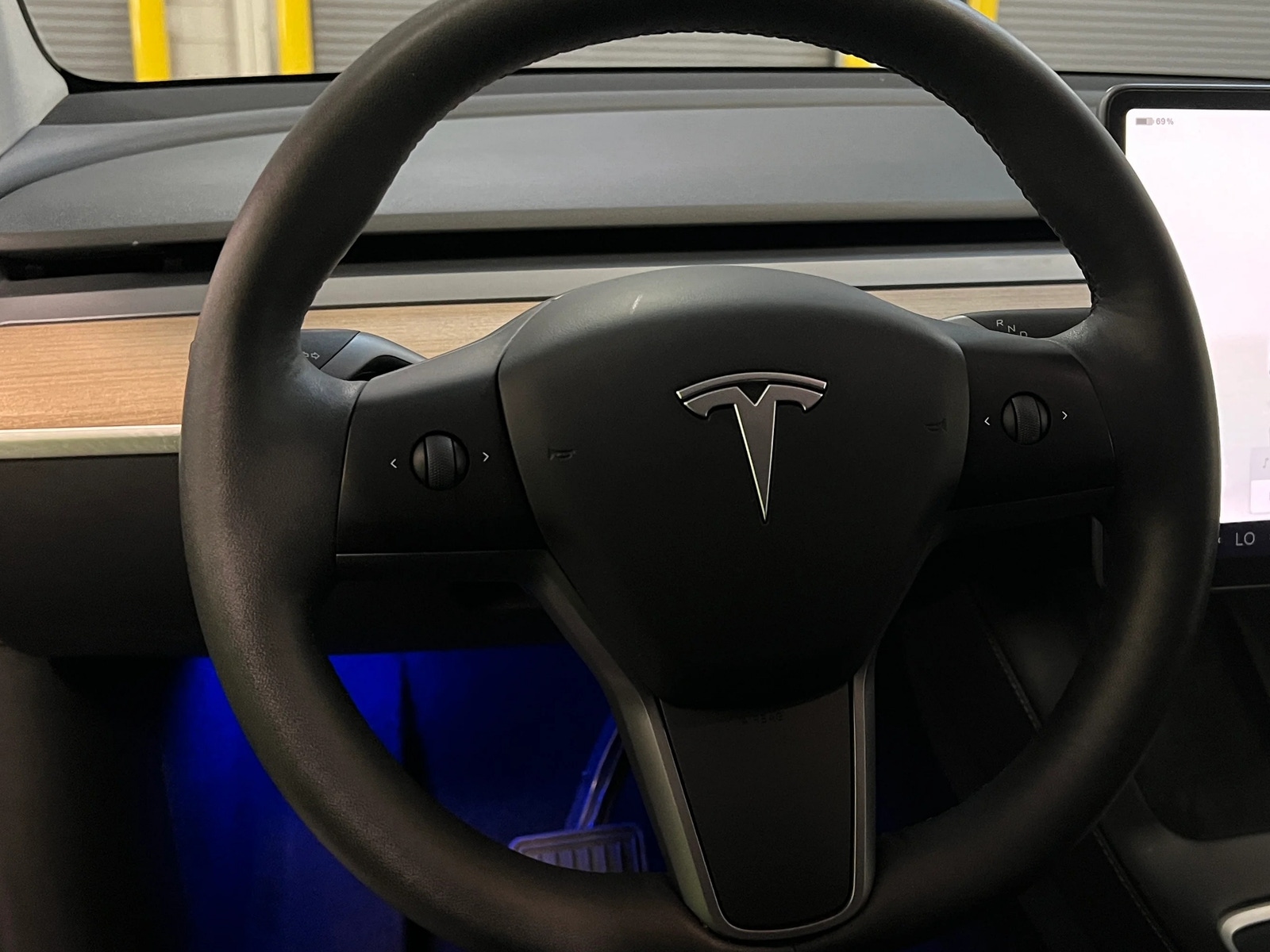 Thumbnail: 2023 Tesla Model Y - 4
