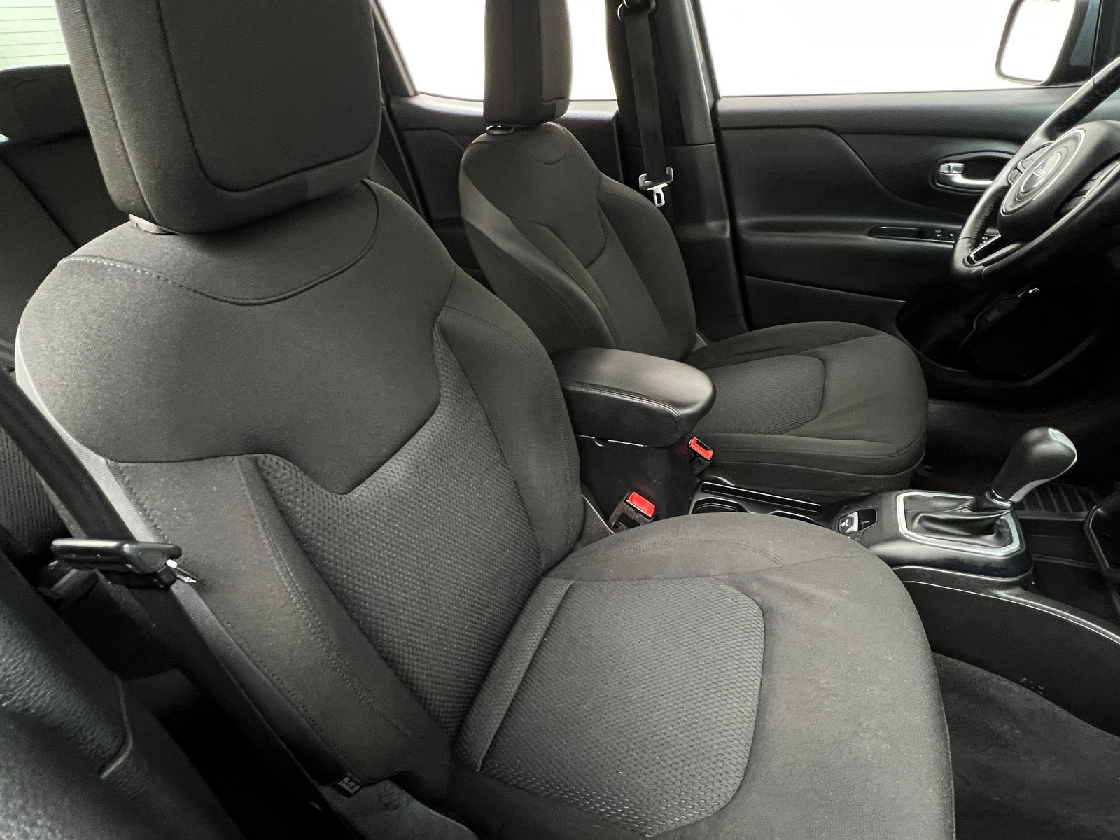 Thumbnail: 2018 Jeep Renegade - 2