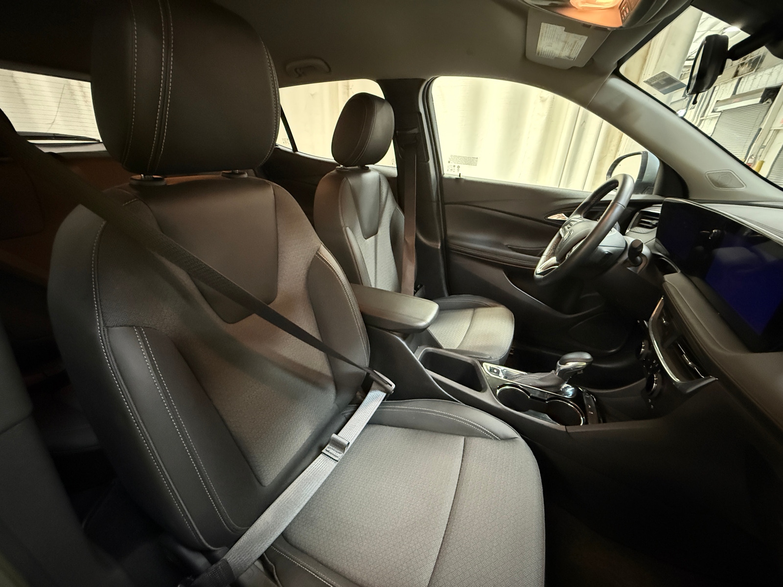 Thumbnail: 2025 Buick Encore GX - 2