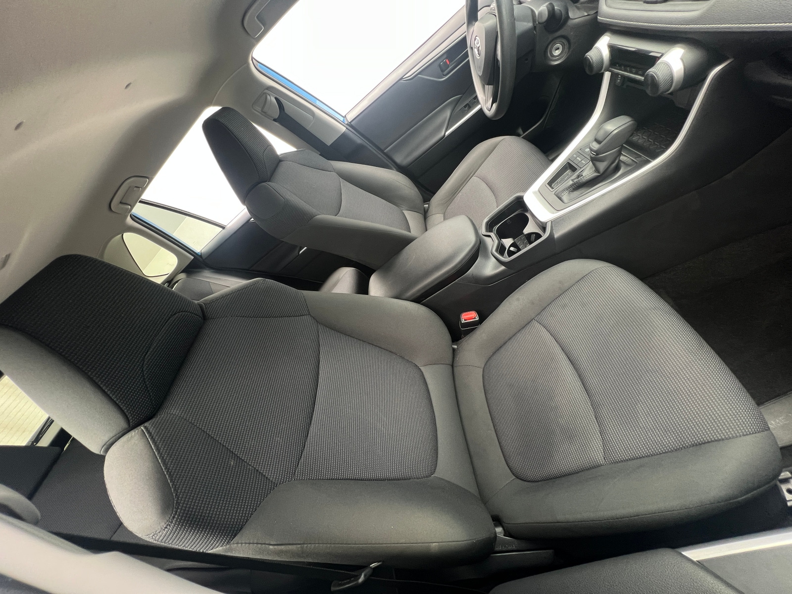 Thumbnail: 2019 Toyota RAV4 - 2