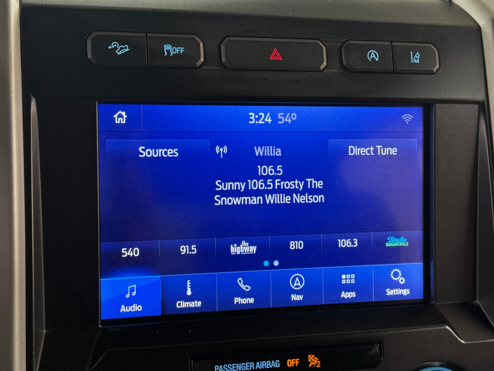 Thumbnail: 2020 Ford Econoline - 3