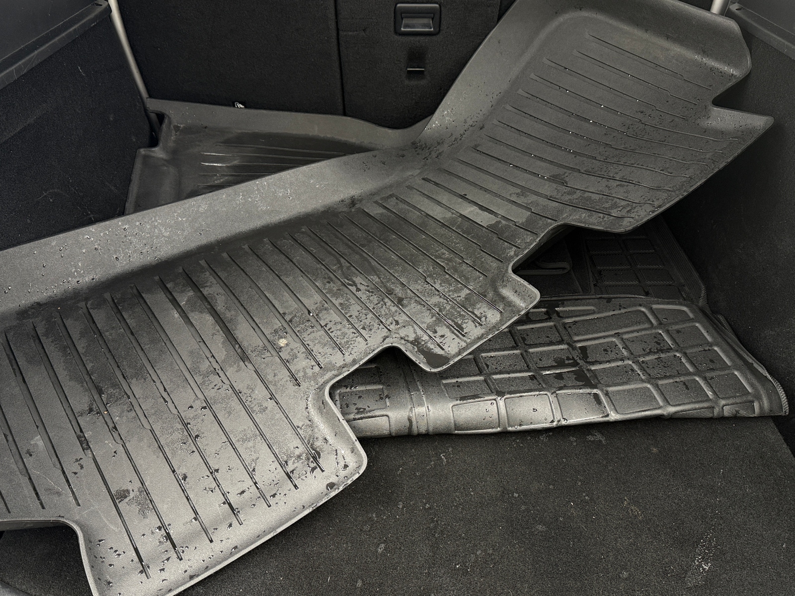 Thumbnail: 2023 Tesla Model Y - 6