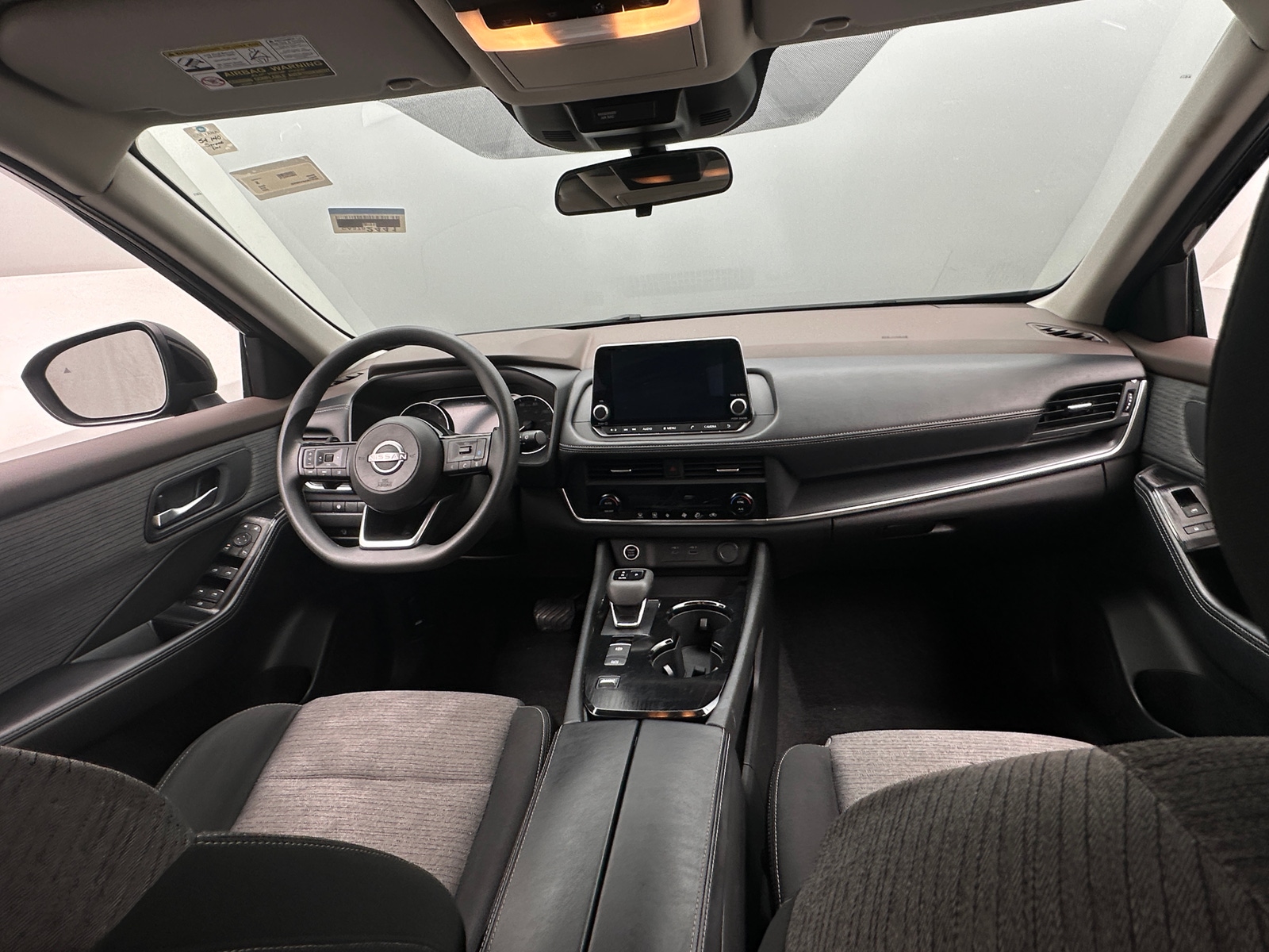 Thumbnail: 2023 Nissan Rogue - 3