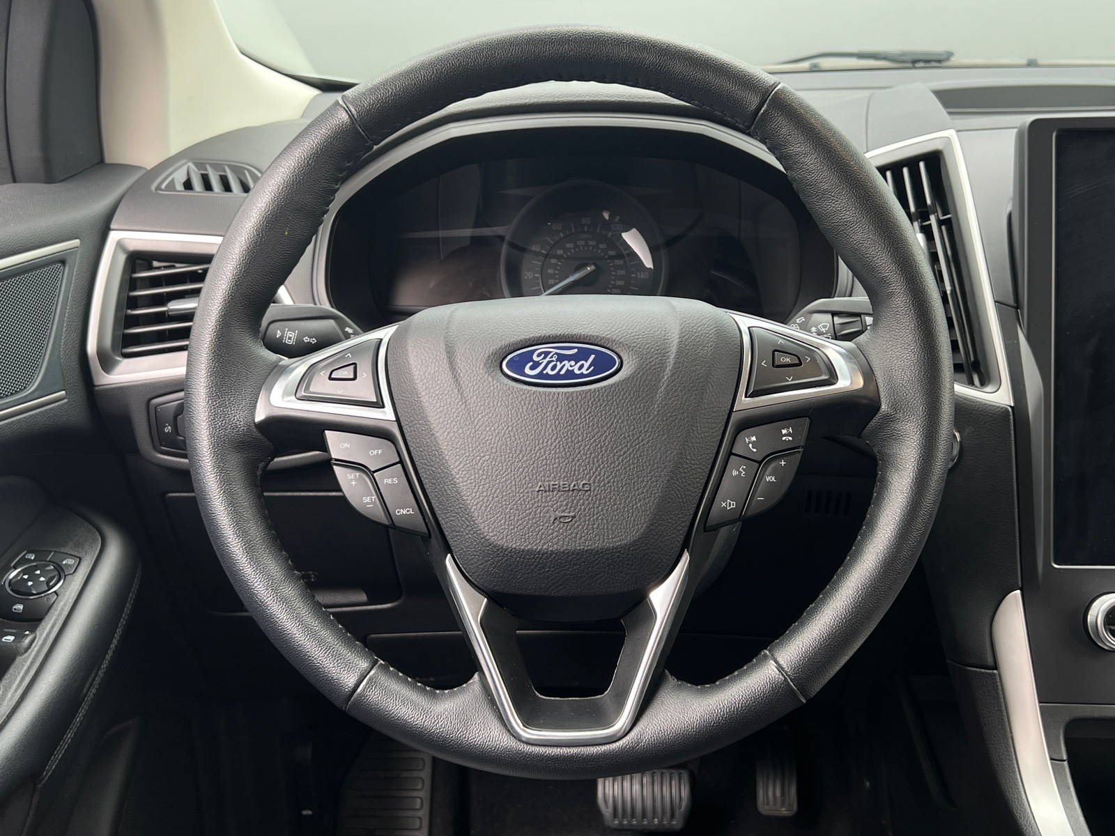 Thumbnail: 2024 Ford Edge - 4