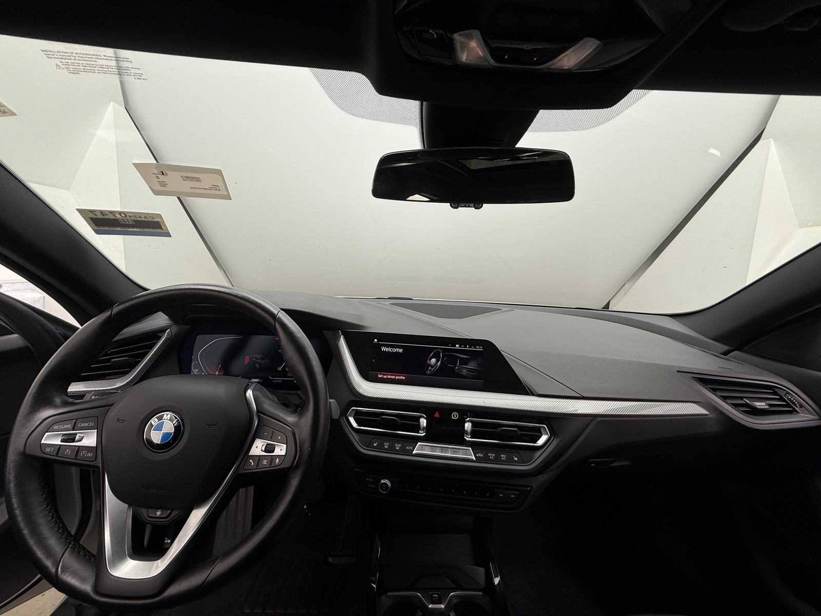 Thumbnail: 2024 BMW 2 Series - 2