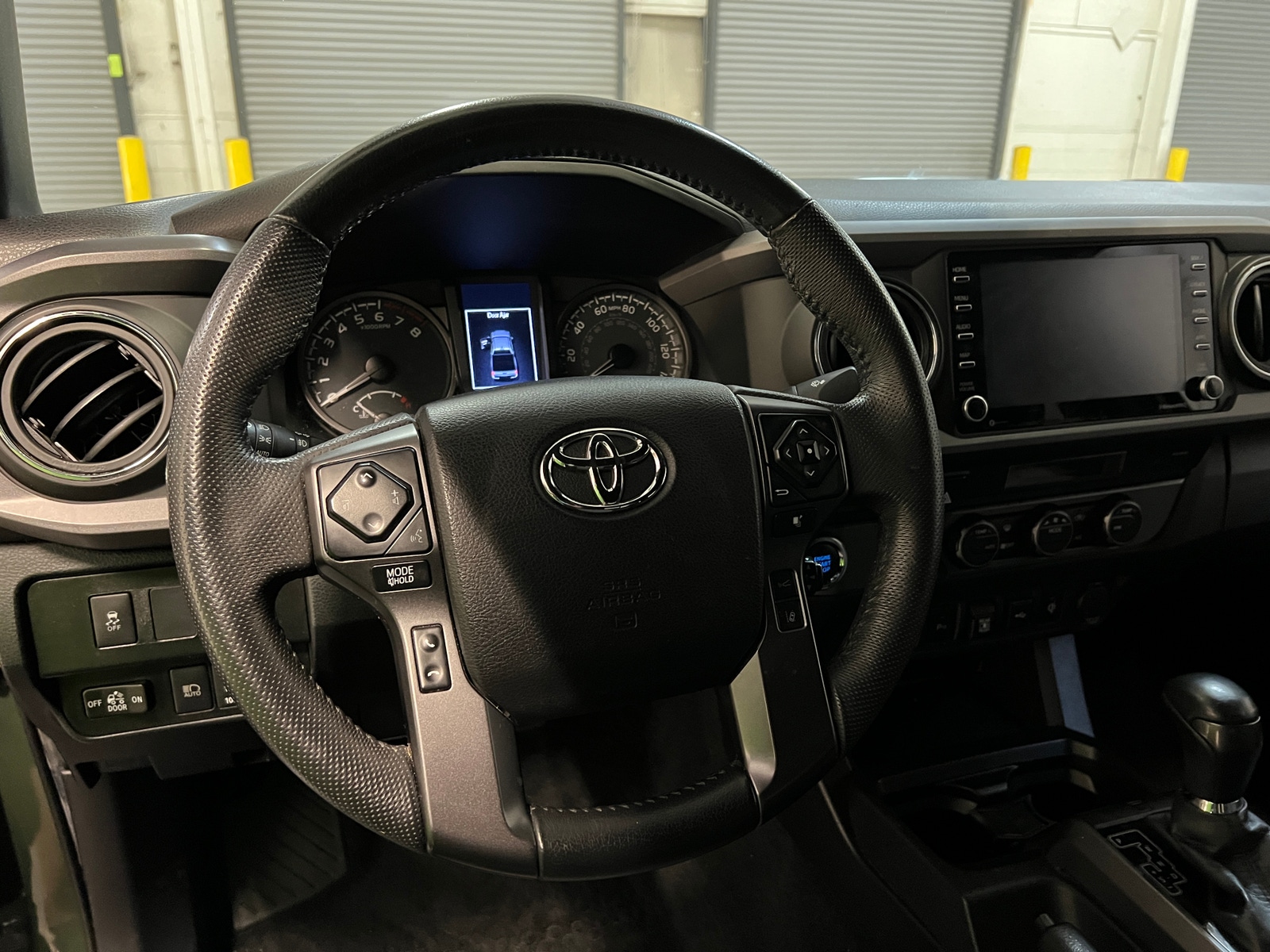 Thumbnail: 2022 Toyota Tacoma - 5