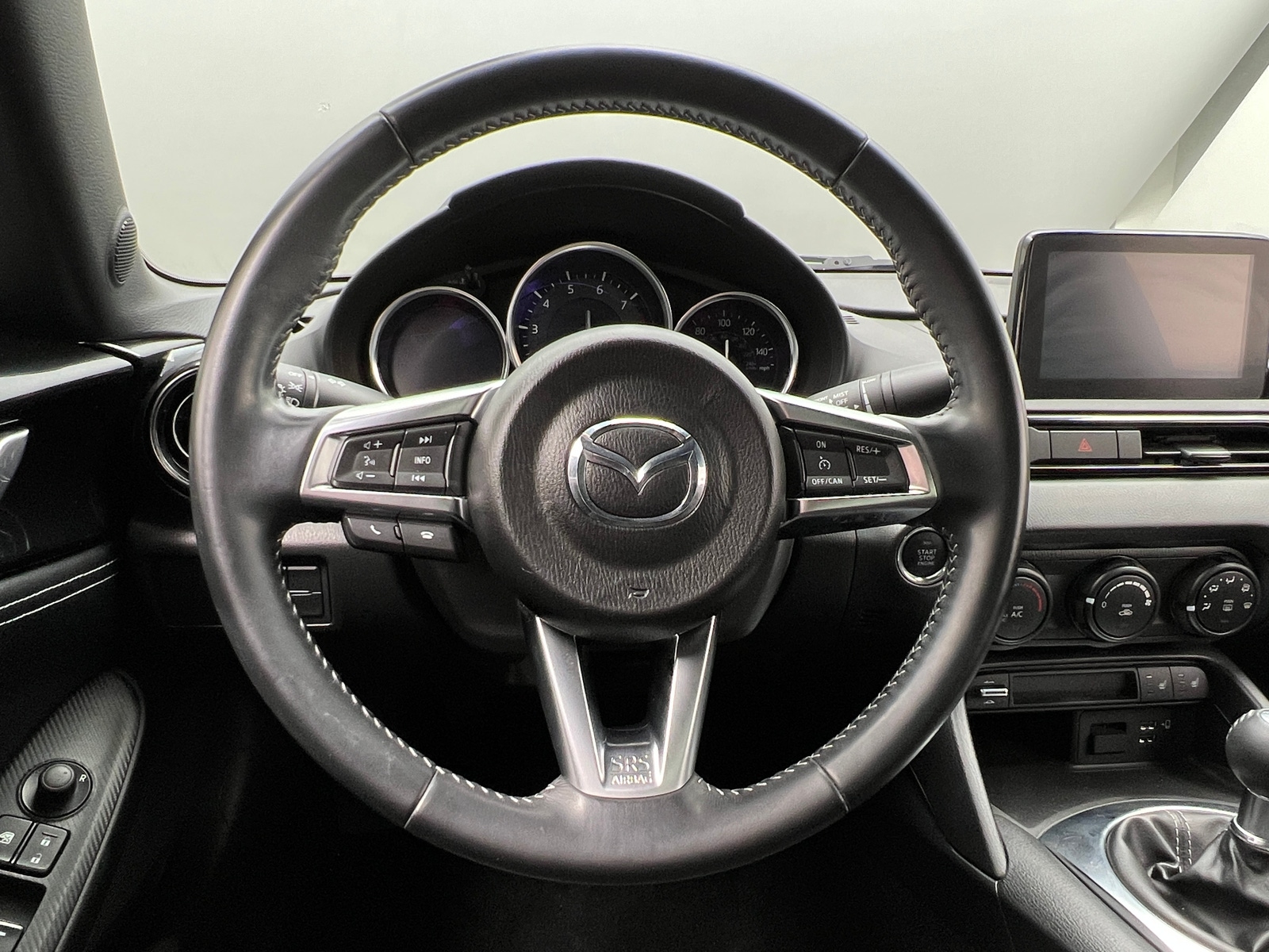 Thumbnail: 2020 Mazda MX-5 Miata - 5